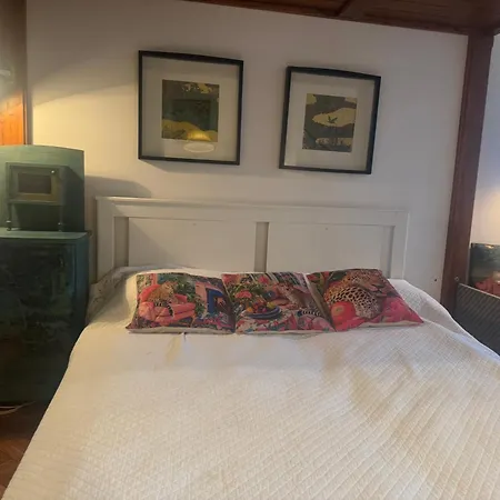 Cozy Arty Flat At Downtown *
