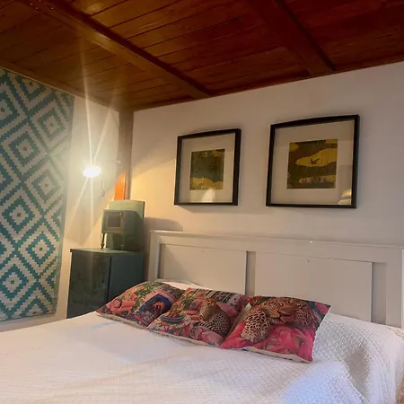 Cozy Arty Flat At Downtown *