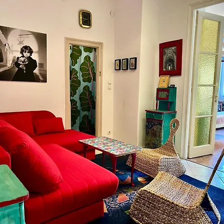 Cozy Arty Flat At Downtown Budapešť
